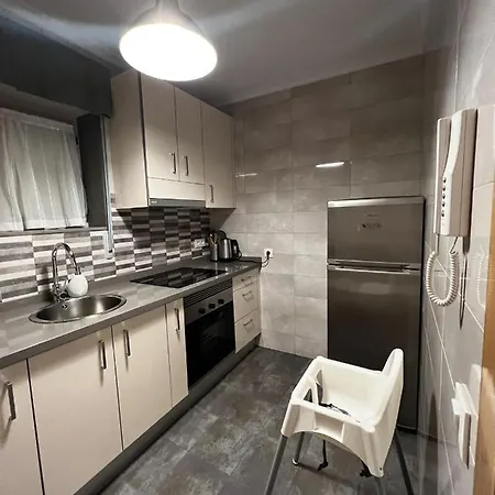 La Muyerina アパート リャネス