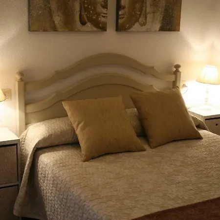 公寓 La Muyerina 利亚内斯